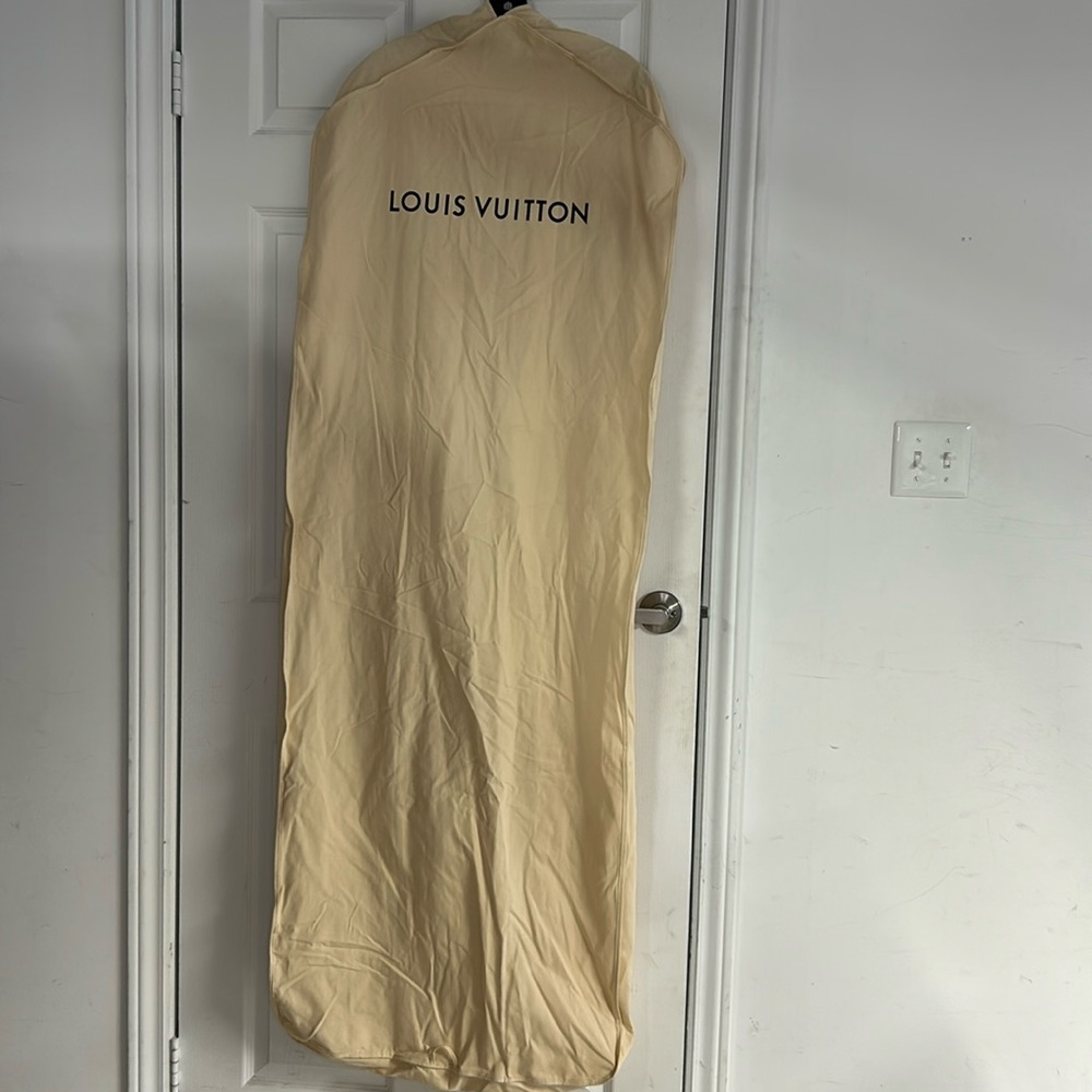 LOUIS VUITTON LONG GARMENT BAG